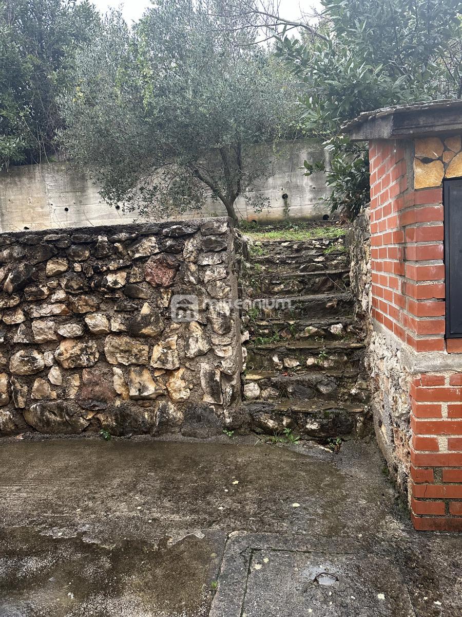 Stan Na prodaju - PRIMORSKO-GORANSKA CRIKVENICA
