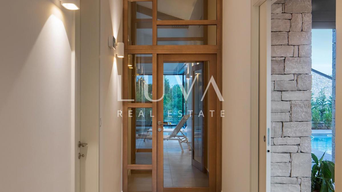 Haus Zu verkaufen - ISTARSKA BALE
