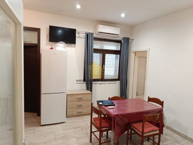 Business premises for sale 80 m² – Trogir