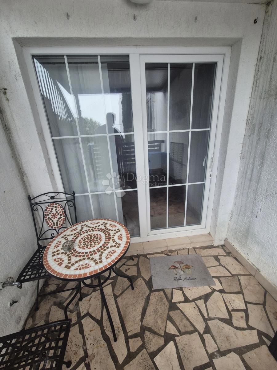 Flat For sale - PRIMORSKO-GORANSKA CRIKVENICA