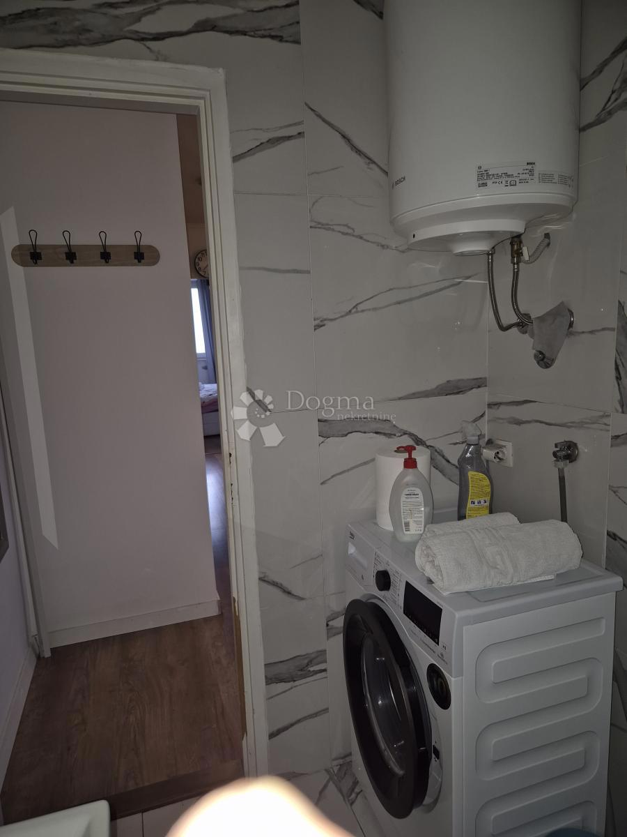 Flat For sale - PRIMORSKO-GORANSKA CRIKVENICA