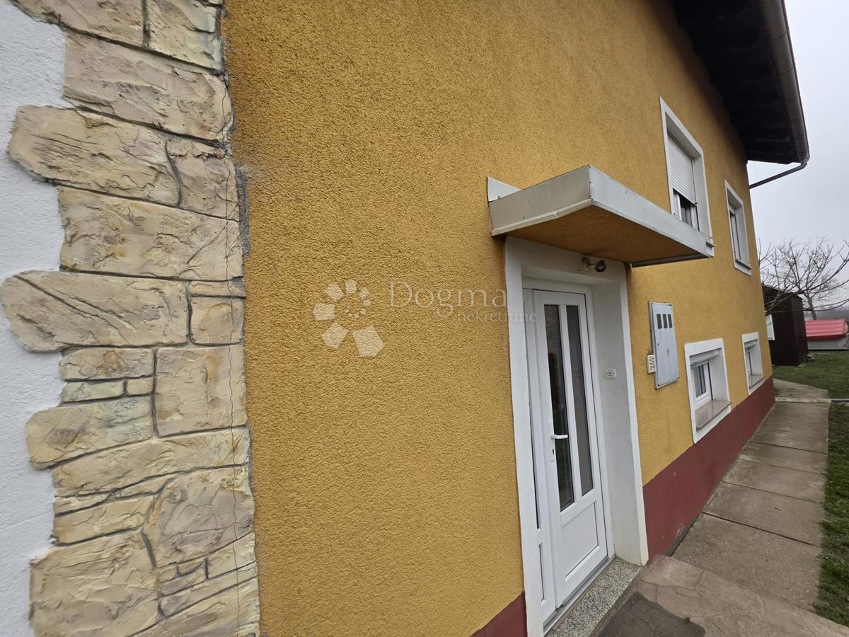 Dům Na prodej - ZAGREBAČKA SVETA NEDELJA