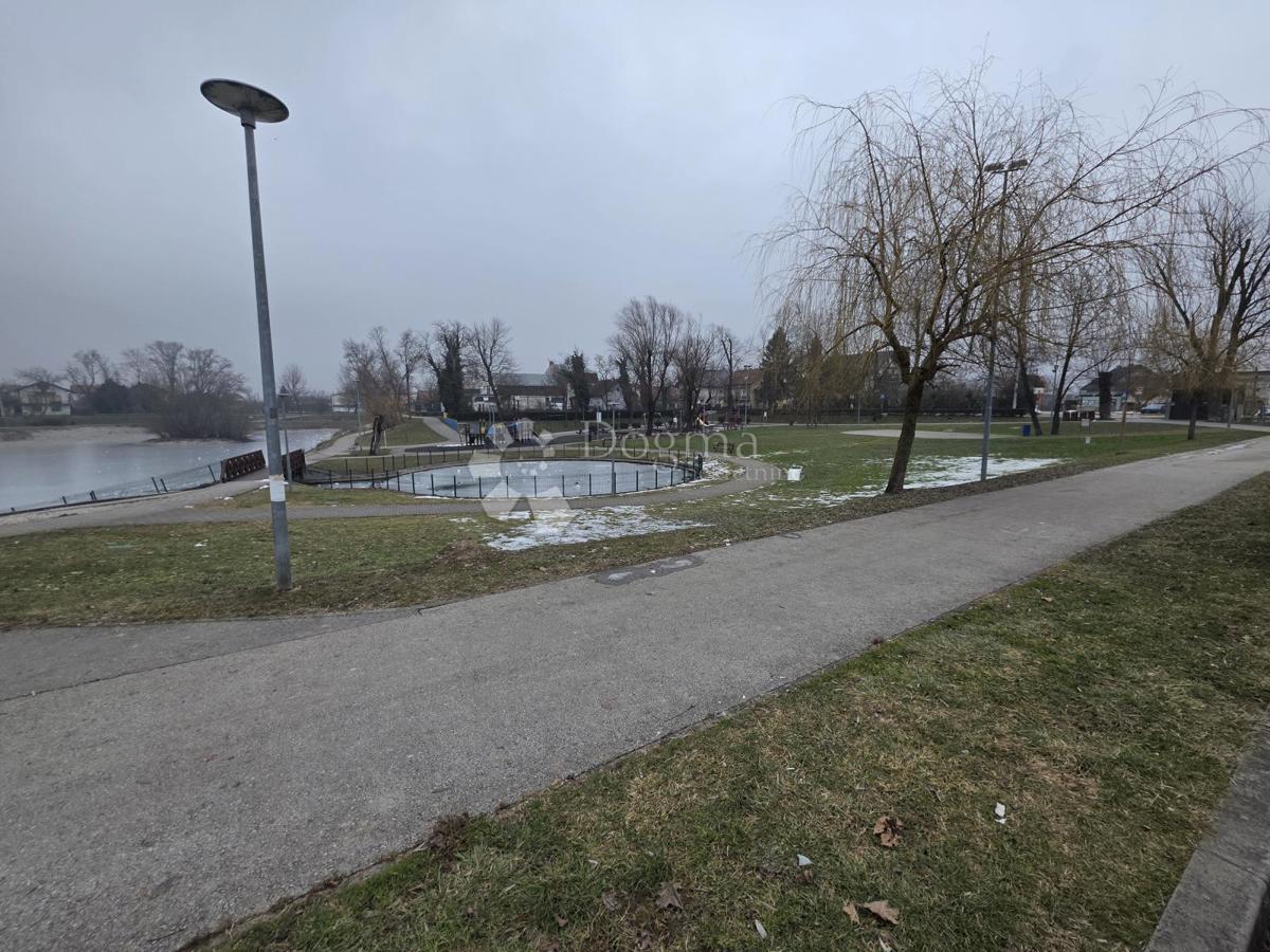 Dům Na prodej - ZAGREBAČKA SVETA NEDELJA