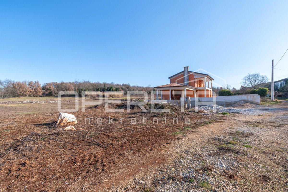 Terreno In vendita - Istarska Višnjan - foto 1/4
