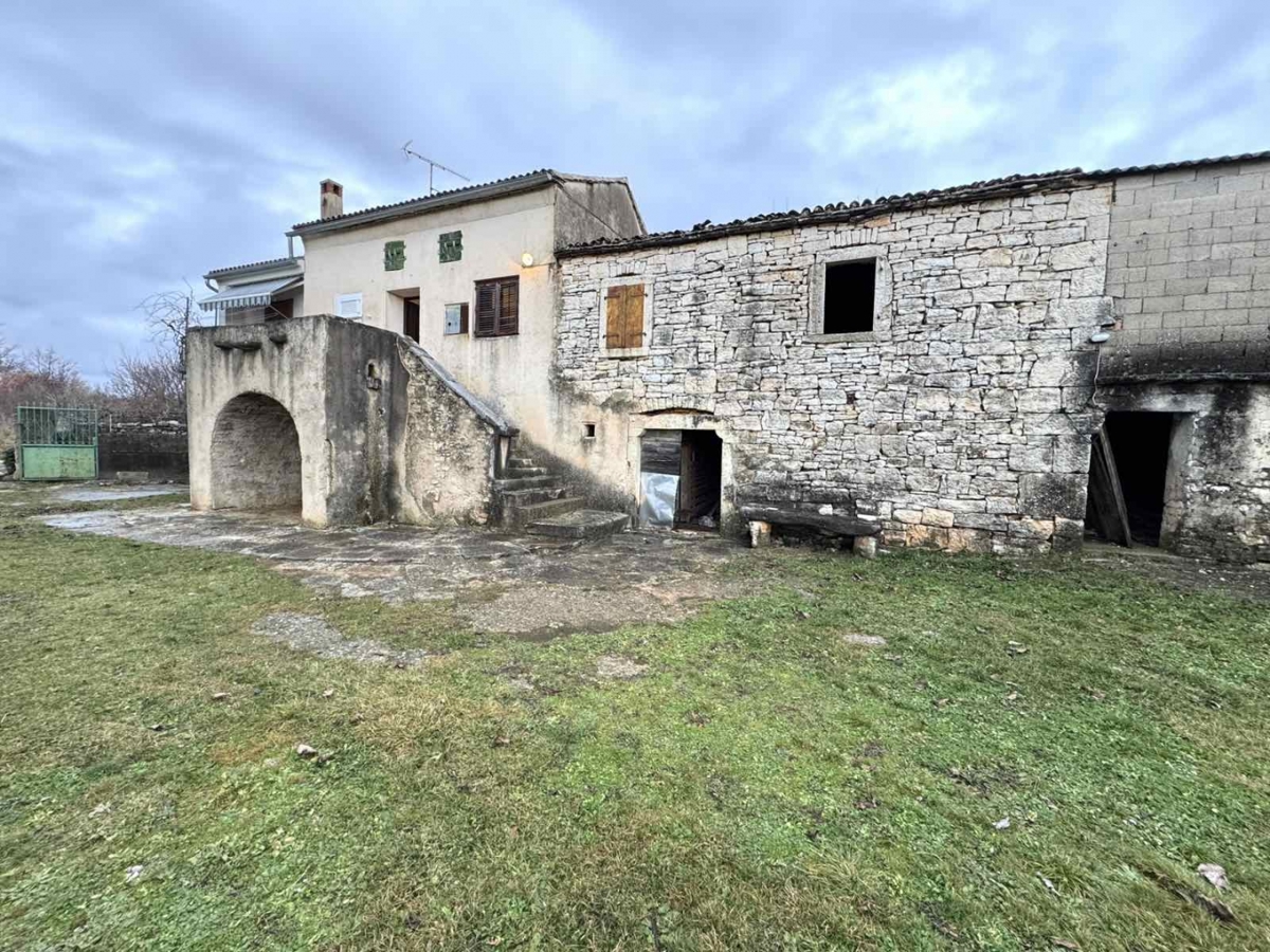 Haus Zu verkaufen - Istarska Kanfanar - foto 1/17