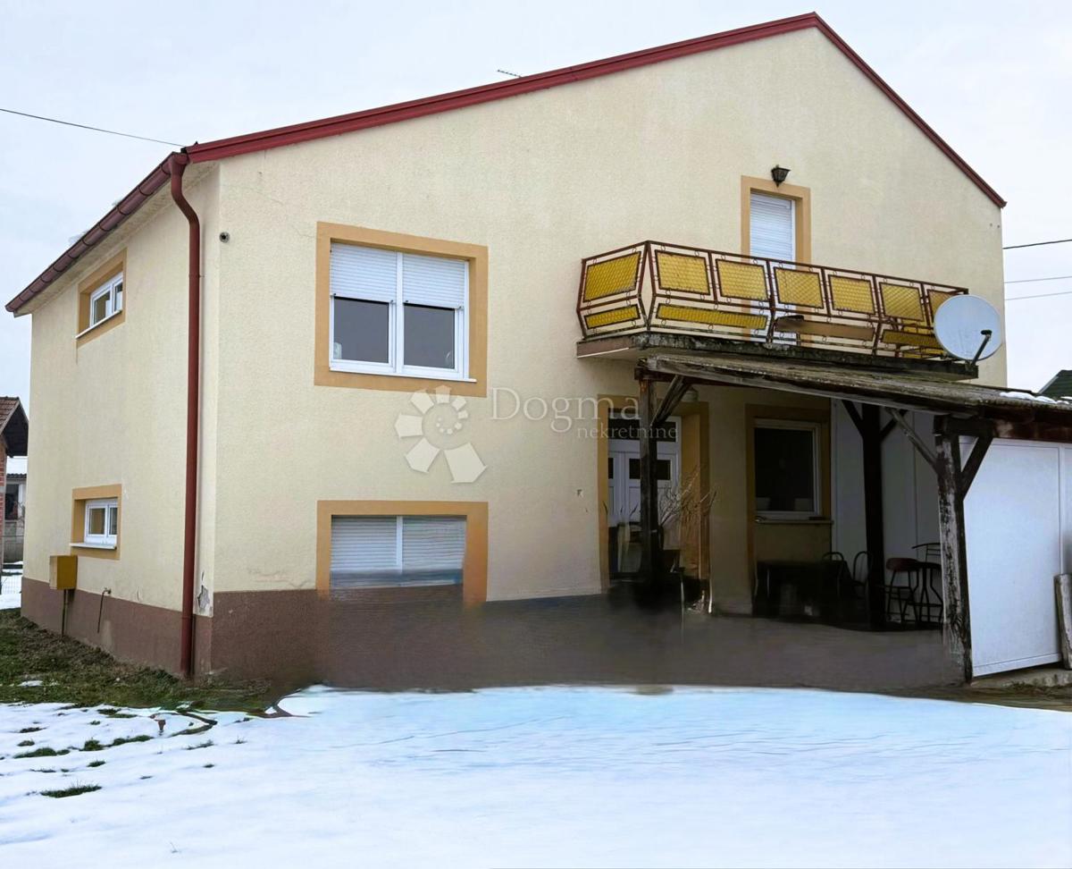 Hiša Na predaj - VARAŽDINSKA TRNOVEC BARTOLOVEČKI