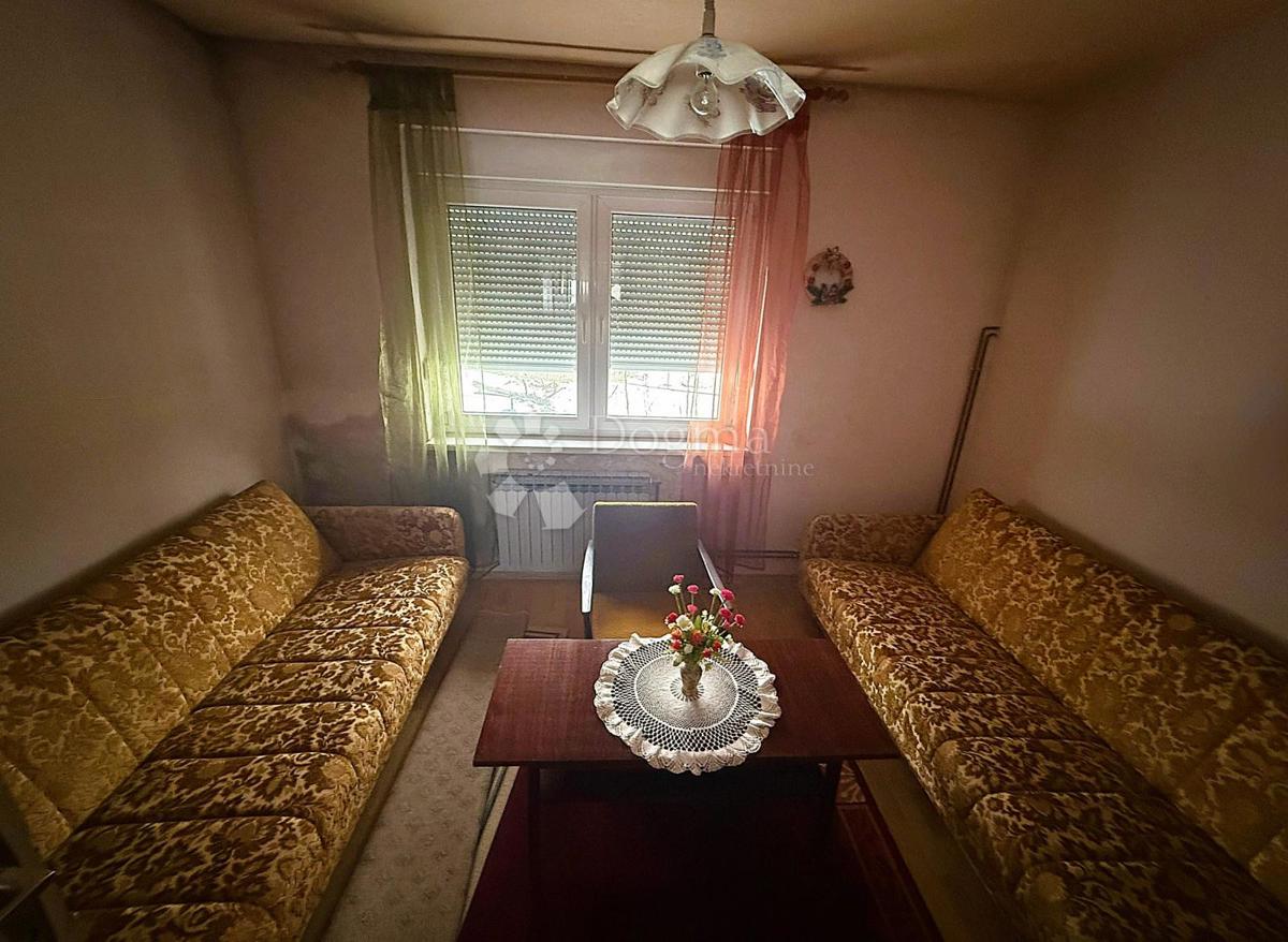Hiša Na predaj - VARAŽDINSKA TRNOVEC BARTOLOVEČKI