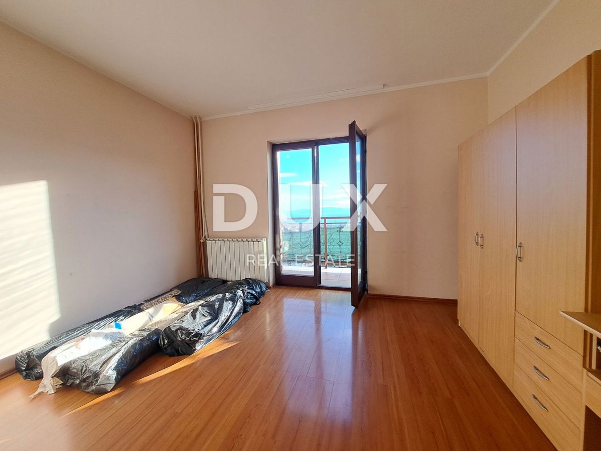 Apartment Zu verkaufen - PRIMORSKO-GORANSKA KASTAV