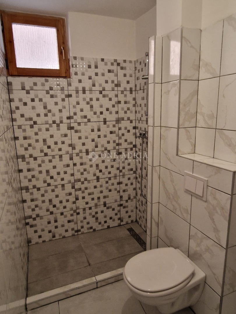 House For sale - PRIMORSKO-GORANSKA NOVI VINODOLSKI