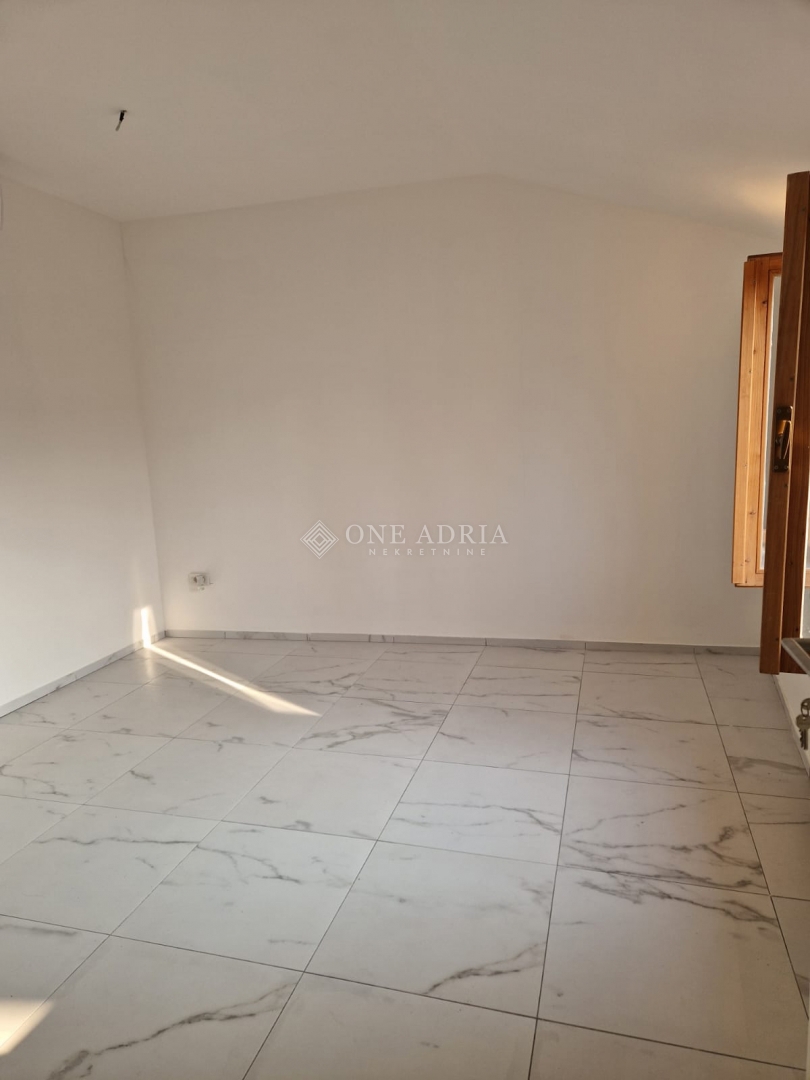 House For sale - Primorsko-goranska Novi Vinodolski - foto 5/15