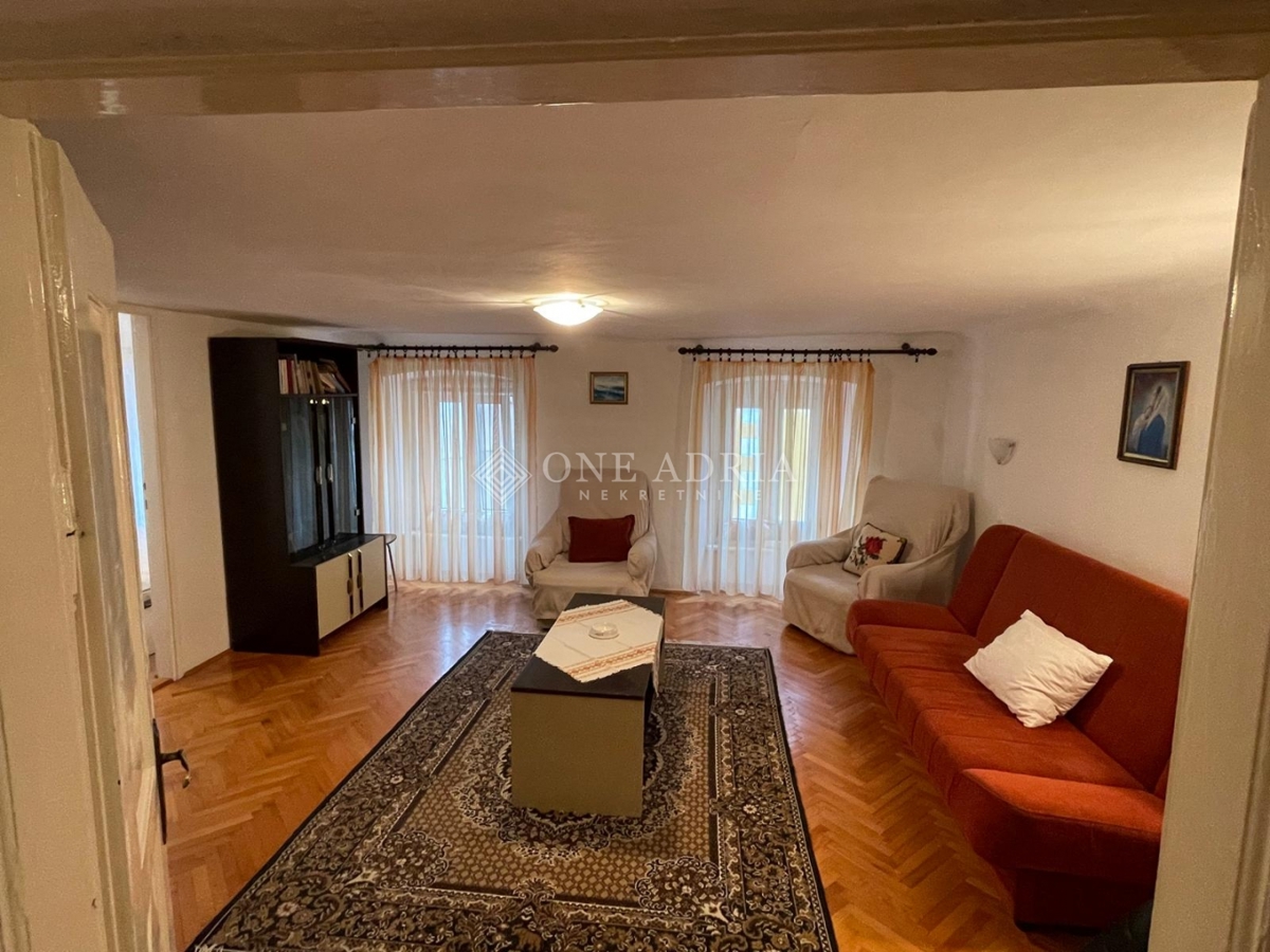 Flat For sale - LIČKO-SENJSKA SENJ