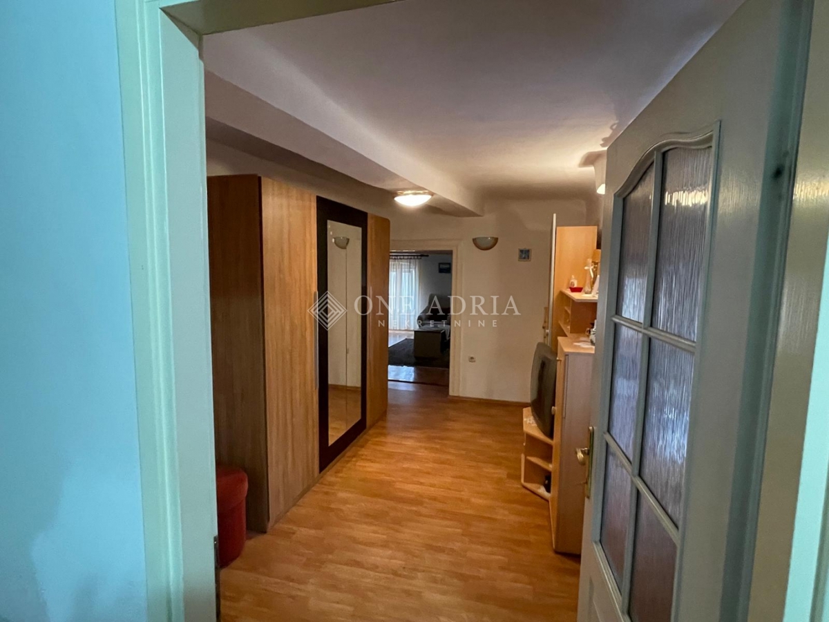 Flat For sale - Ličko-senjska Senj - foto 2/12