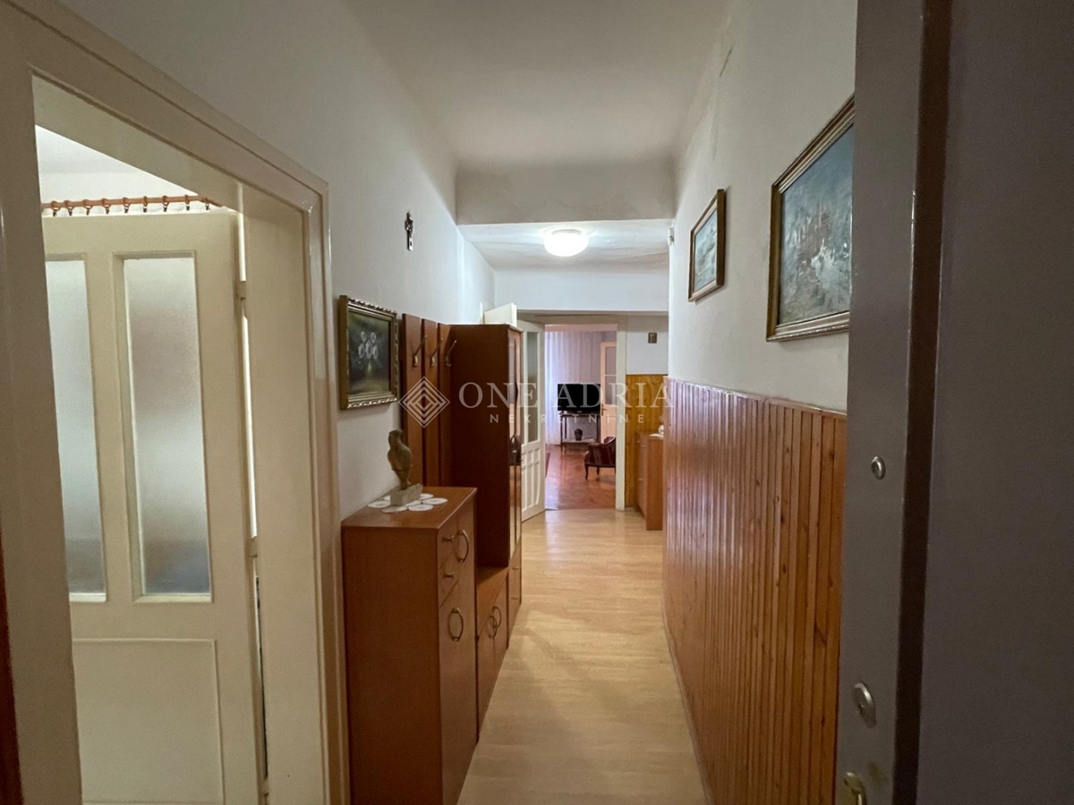 Flat For sale - LIČKO-SENJSKA SENJ
