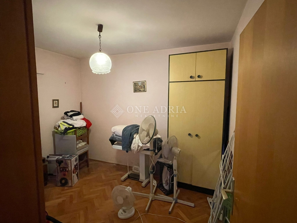 Dom Na sprzedaż - LIČKO-SENJSKA SENJ