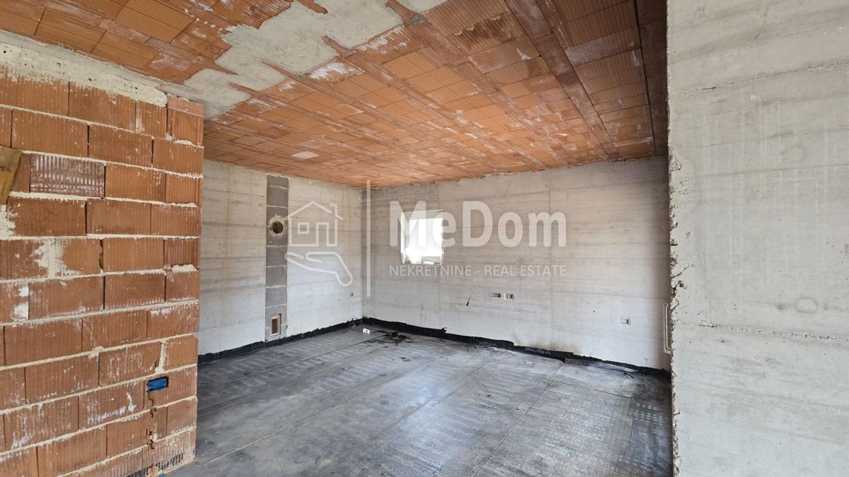 Maison À vendre ŽMINJ