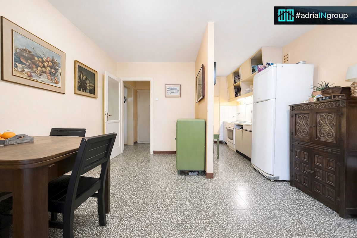 Appartamento In vendita - SPLITSKO-DALMATINSKA SPLIT