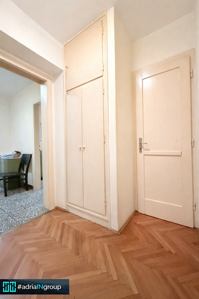 Appartamento In vendita - SPLITSKO-DALMATINSKA SPLIT