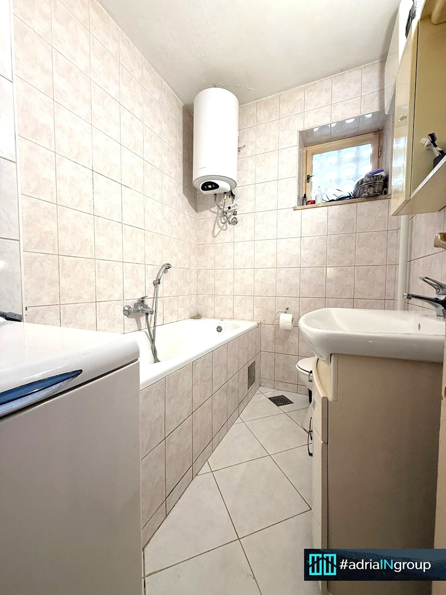 Appartamento In vendita - SPLITSKO-DALMATINSKA SPLIT