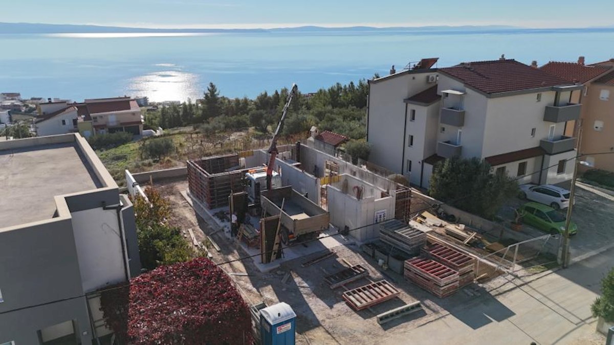 Flat For sale - SPLITSKO-DALMATINSKA PODSTRANA