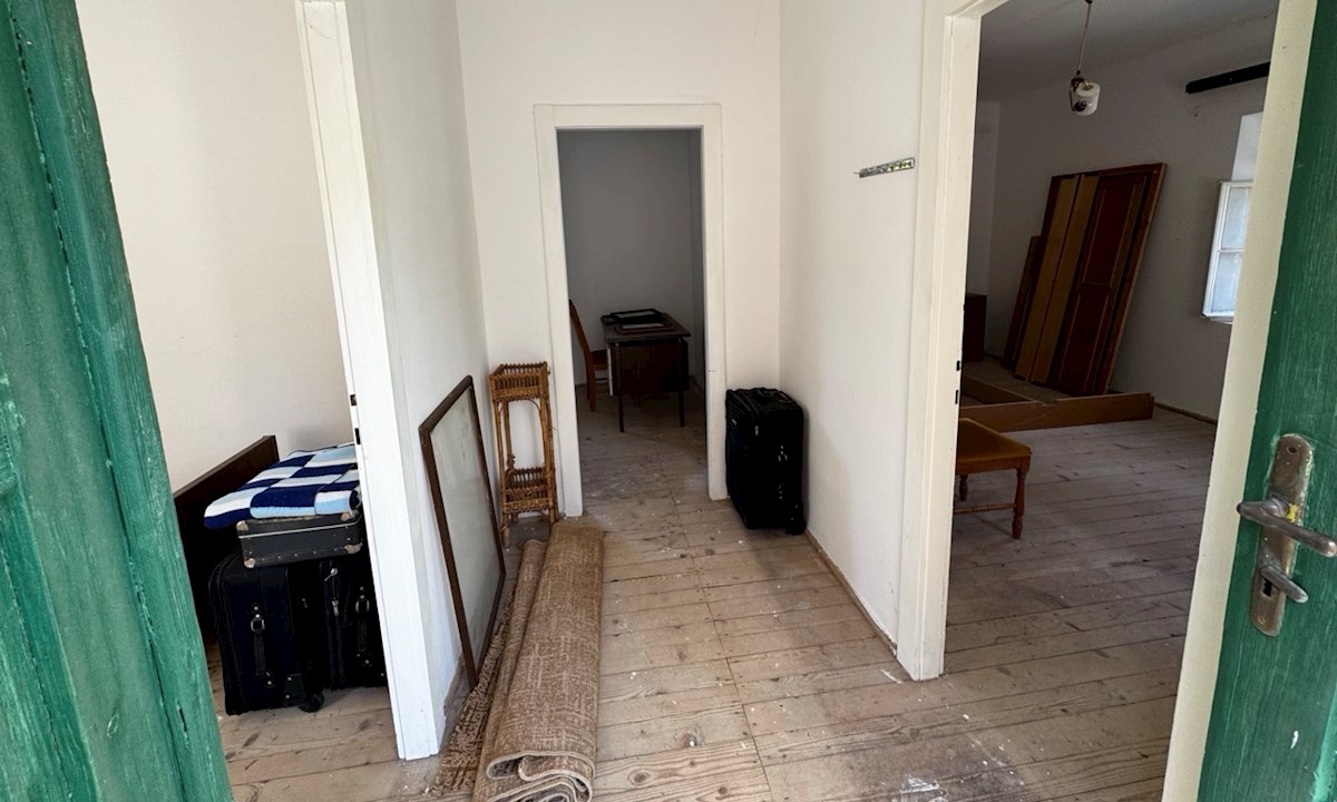 House For sale - SPLITSKO-DALMATINSKA STARI GRAD