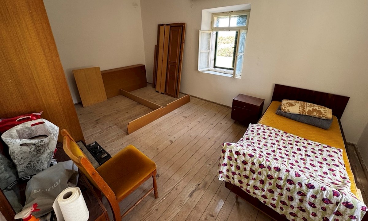 House For sale - SPLITSKO-DALMATINSKA STARI GRAD