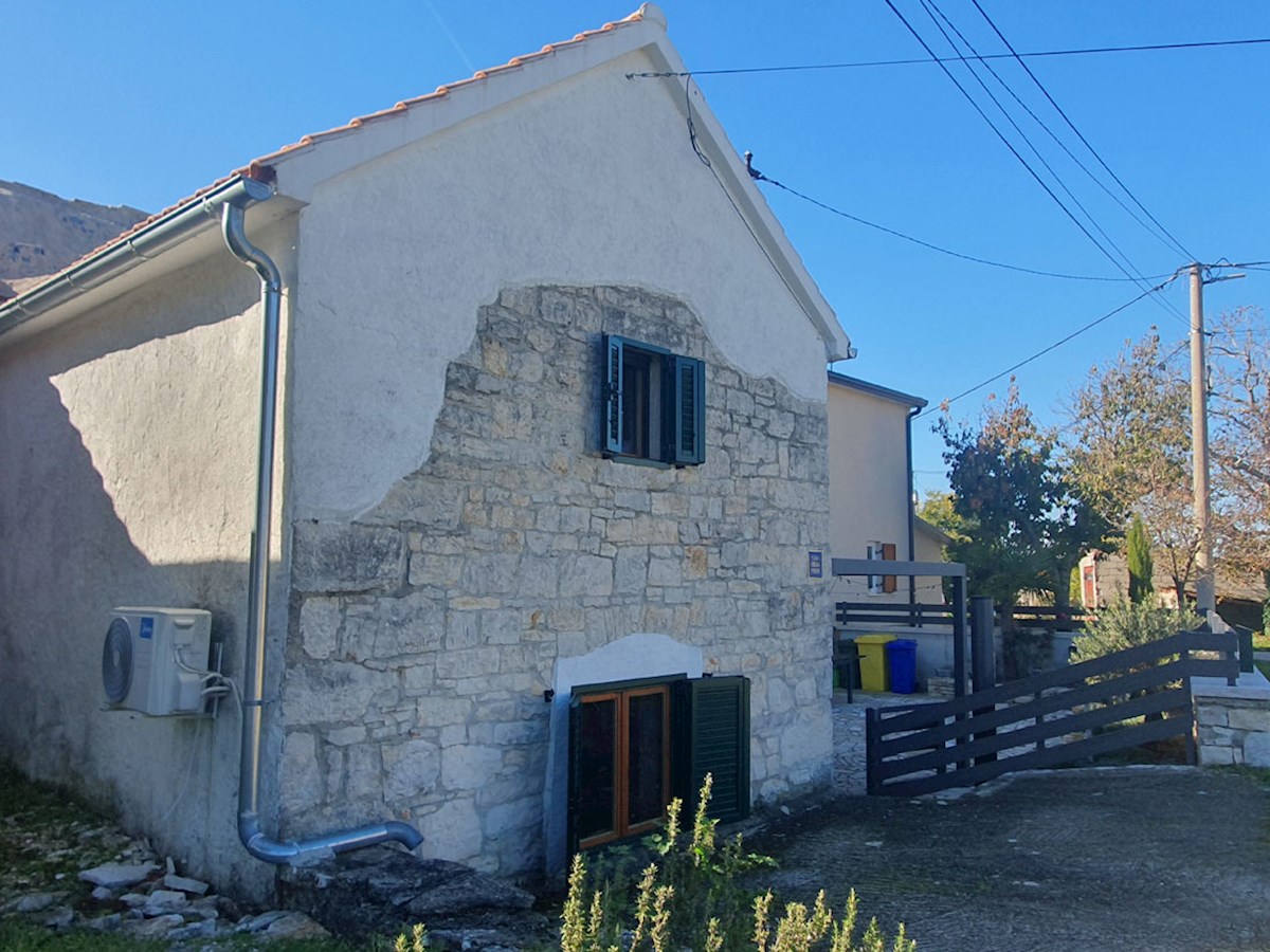 Kuća Na prodaju - ISTARSKA SVETI PETAR U ŠUMI