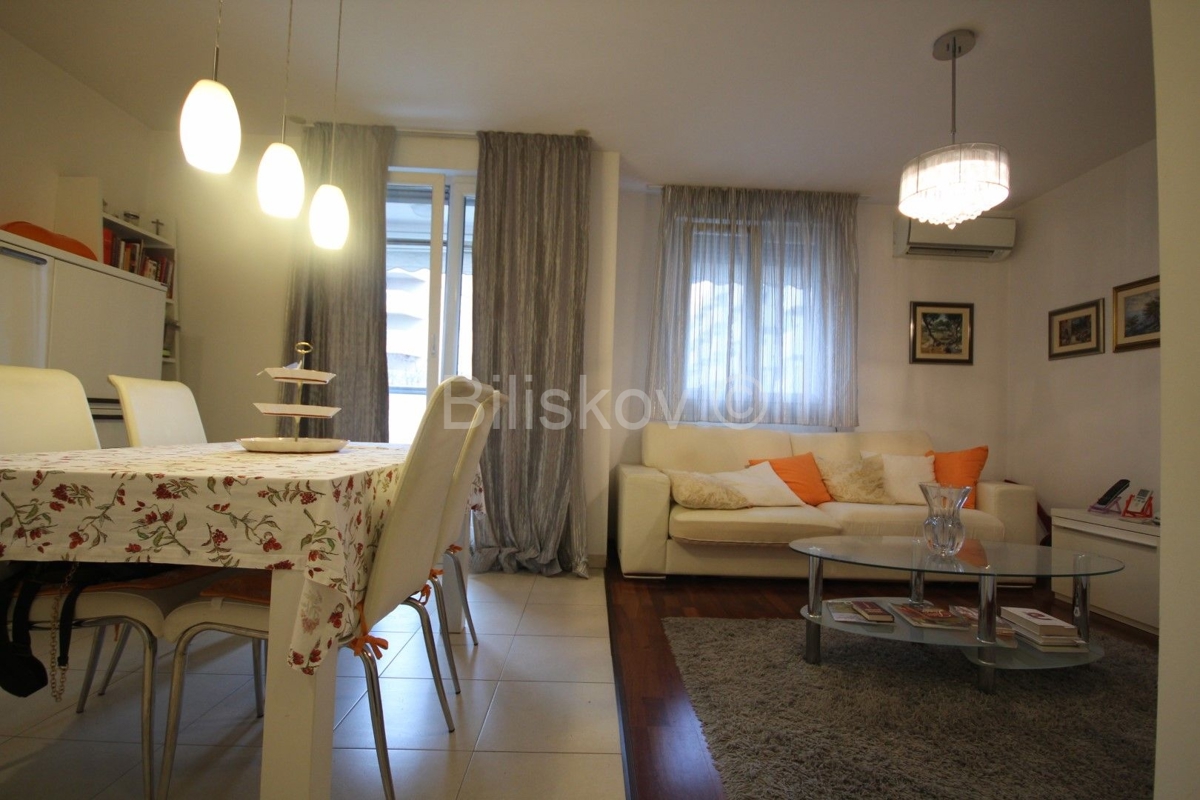 Flat For sale - SPLITSKO-DALMATINSKA SPLIT