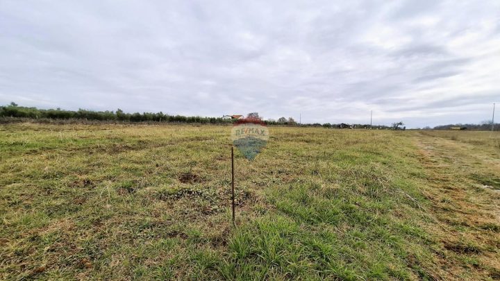 Grundstück zu verkaufen 708 m² – Novigrad