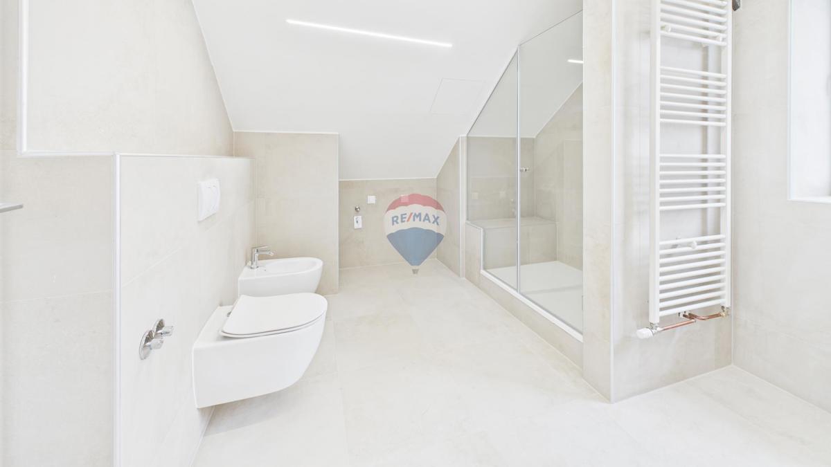 Apartmán Na prodej - KARLOVAČKA KARLOVAC