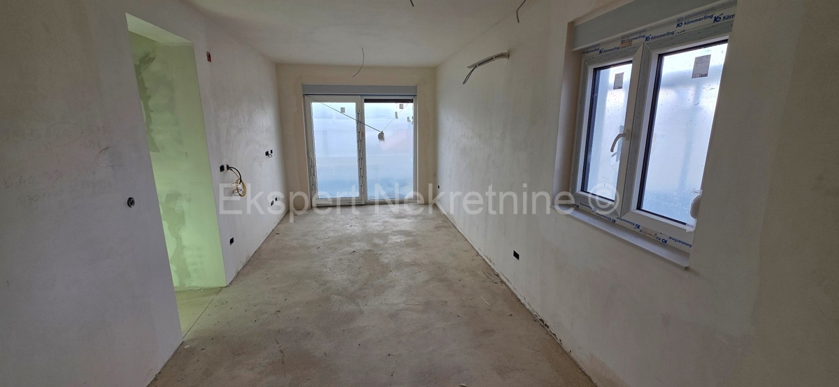 Mieszkanie Na sprzedaż - SPLITSKO-DALMATINSKA TROGIR