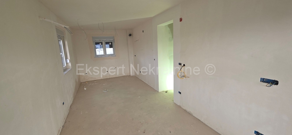 Mieszkanie Na sprzedaż - SPLITSKO-DALMATINSKA TROGIR