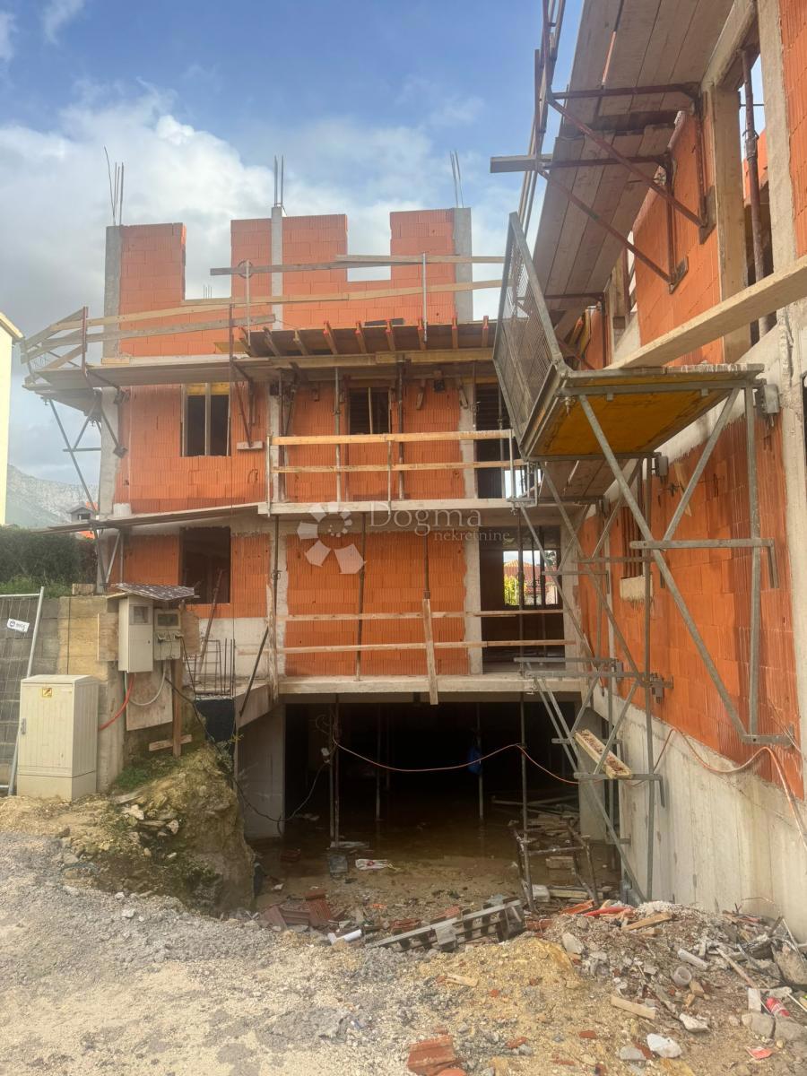 Apartment Zu verkaufen - SPLITSKO-DALMATINSKA KAŠTELA
