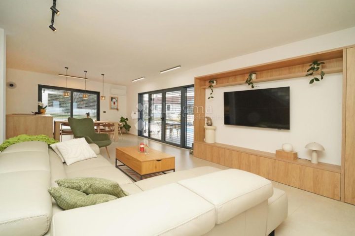 Haus Zu verkaufen - Istarska Umag - foto 2/33