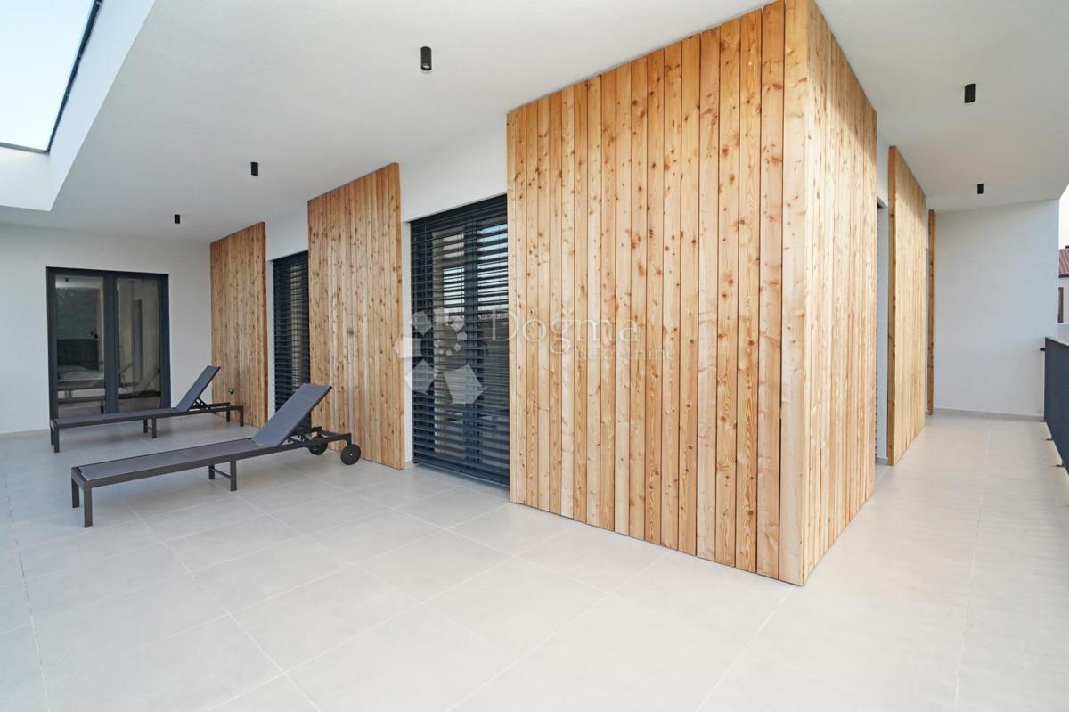 House For sale - ISTARSKA UMAG