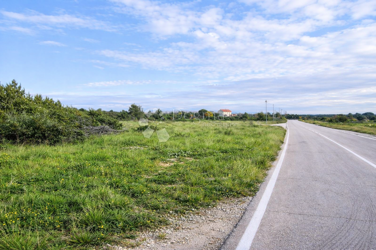 Terrain À vendre - šibensko-kninska Drniš - foto 1/2