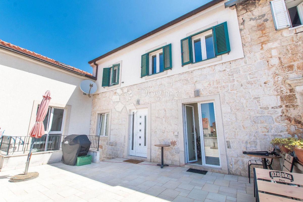 Appartamento In vendita - SPLITSKO-DALMATINSKA MAKARSKA