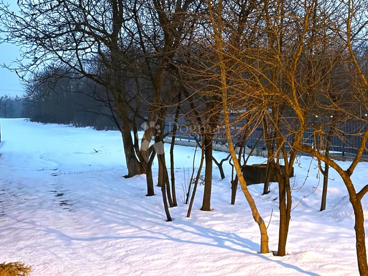 Działka Na sprzedaż - Varaždinska Sračinec - foto 1/2