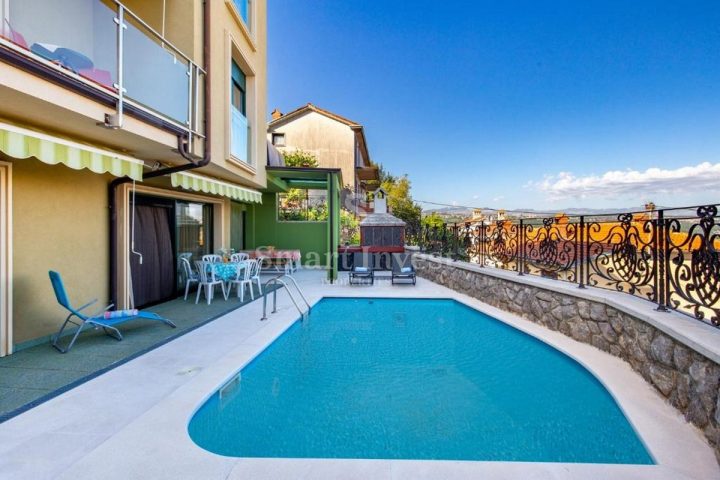 Appartement À louer - Primorsko-goranska Opatija - foto 2/12