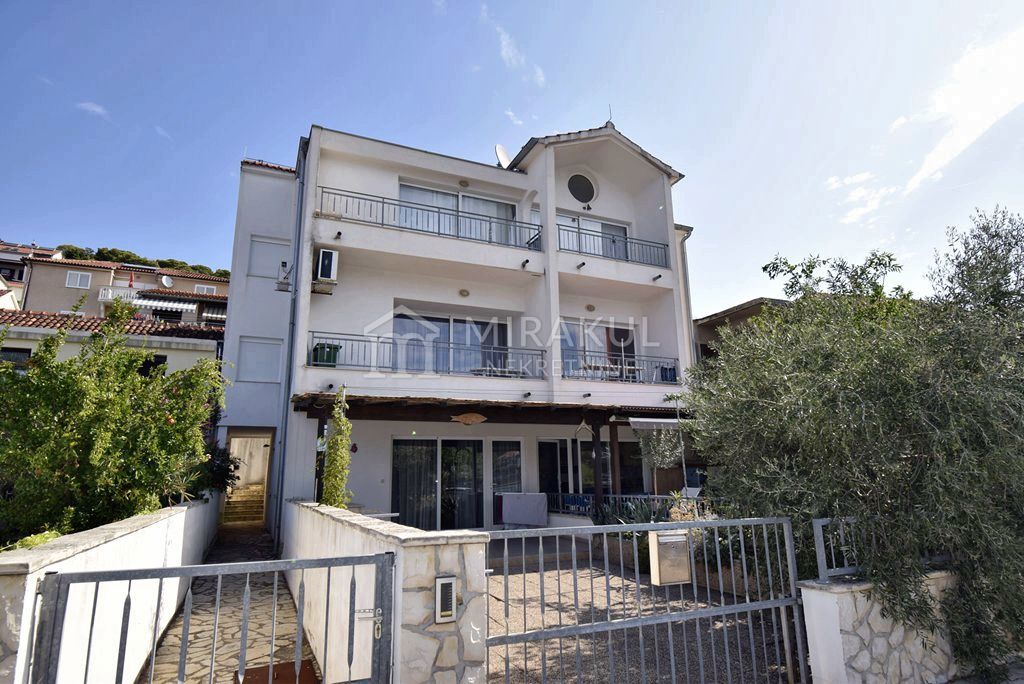 Apartmán Na prodej - ŠIBENSKO-KNINSKA MURTER