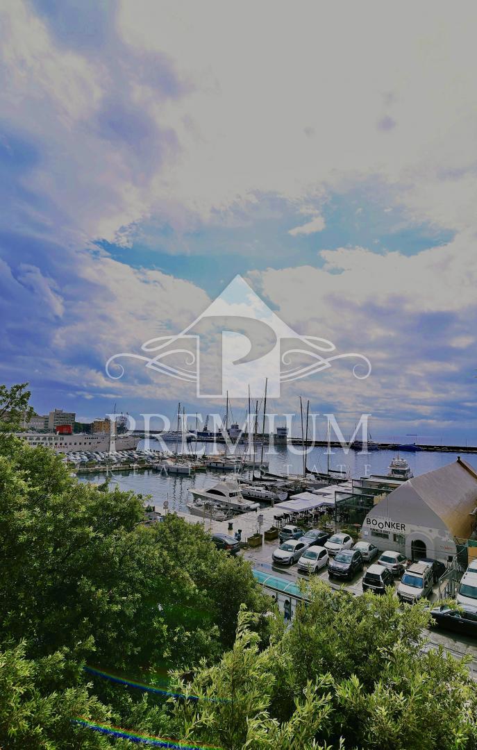 Flat For sale - PRIMORSKO-GORANSKA RIJEKA
