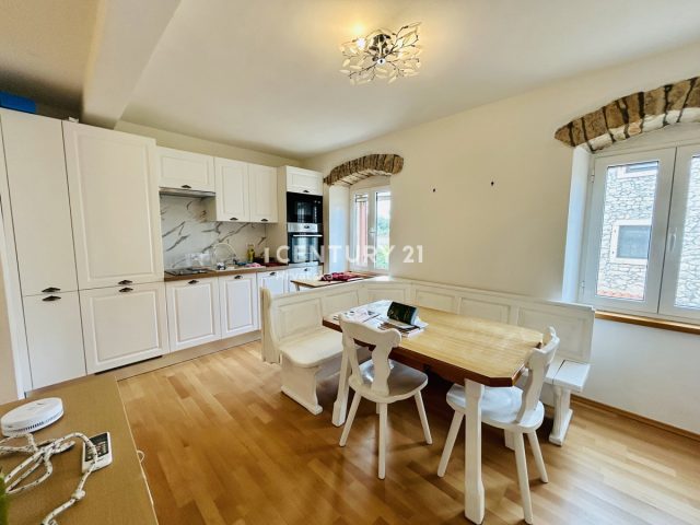 Flat for sale 38 m² – Brtonigla
