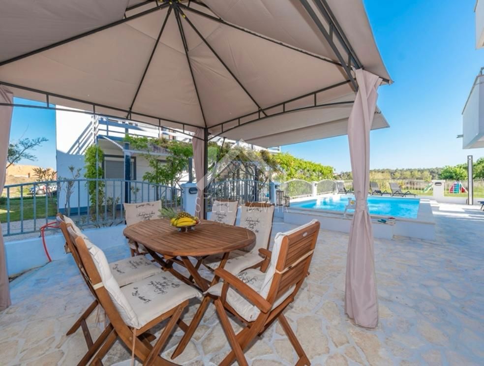 Maison À vendre - ZADARSKA PRIVLAKA