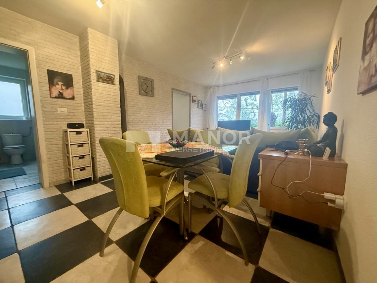Haus Zu verkaufen KASTAV