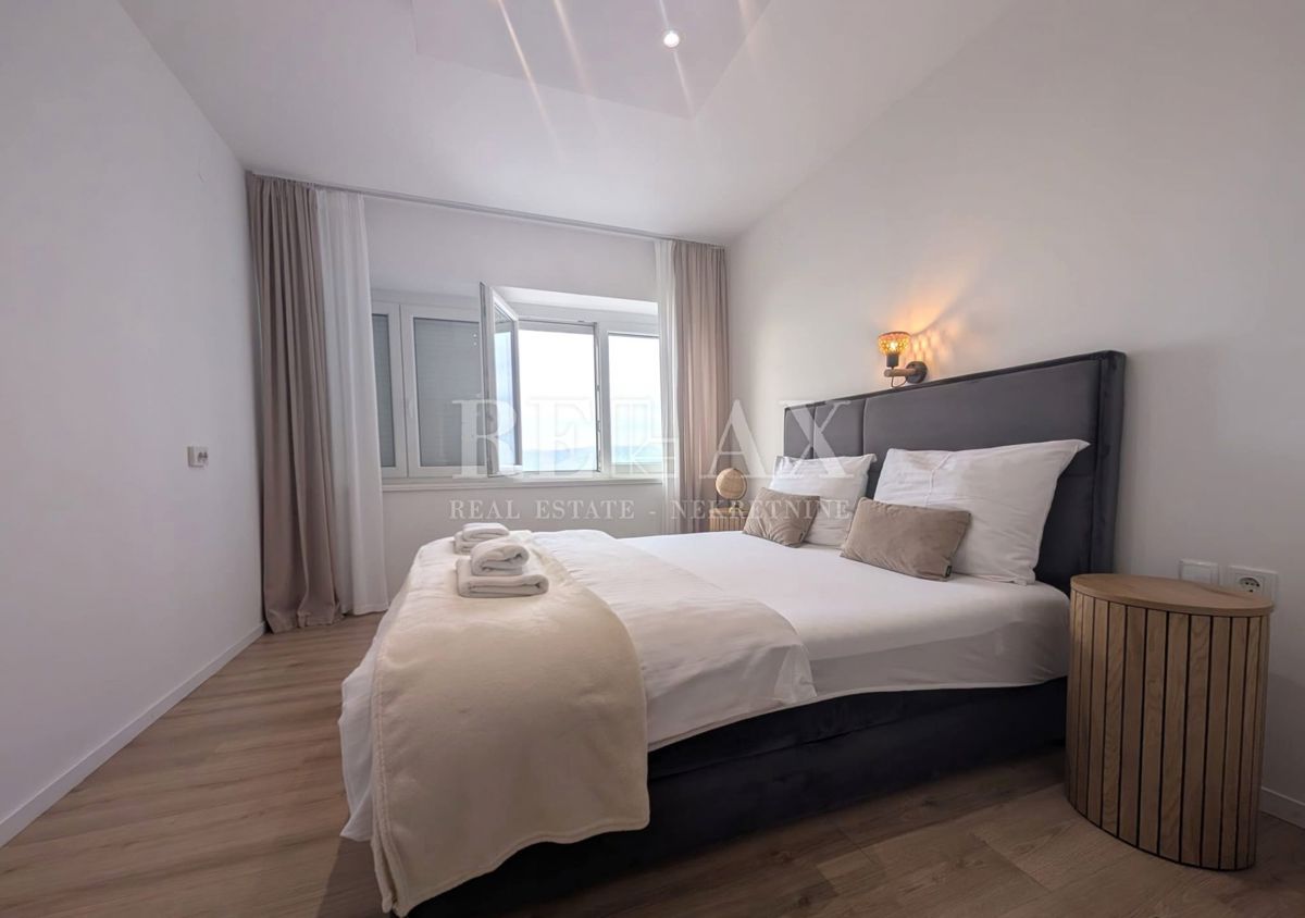 Appartement À vendre - LIČKO-SENJSKA SENJ