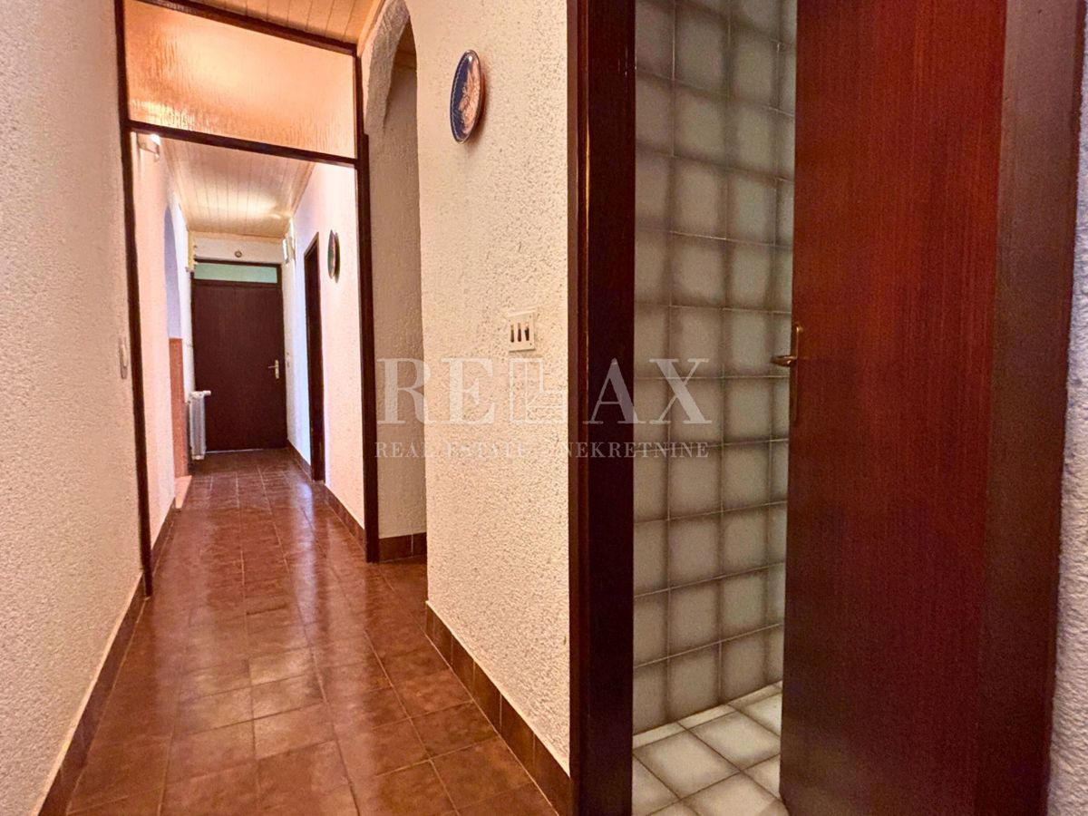 Apartment Zu verkaufen - PRIMORSKO-GORANSKA KASTAV
