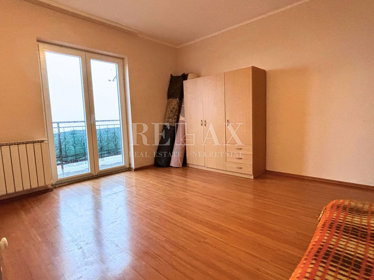 Apartment Zu verkaufen - PRIMORSKO-GORANSKA KASTAV