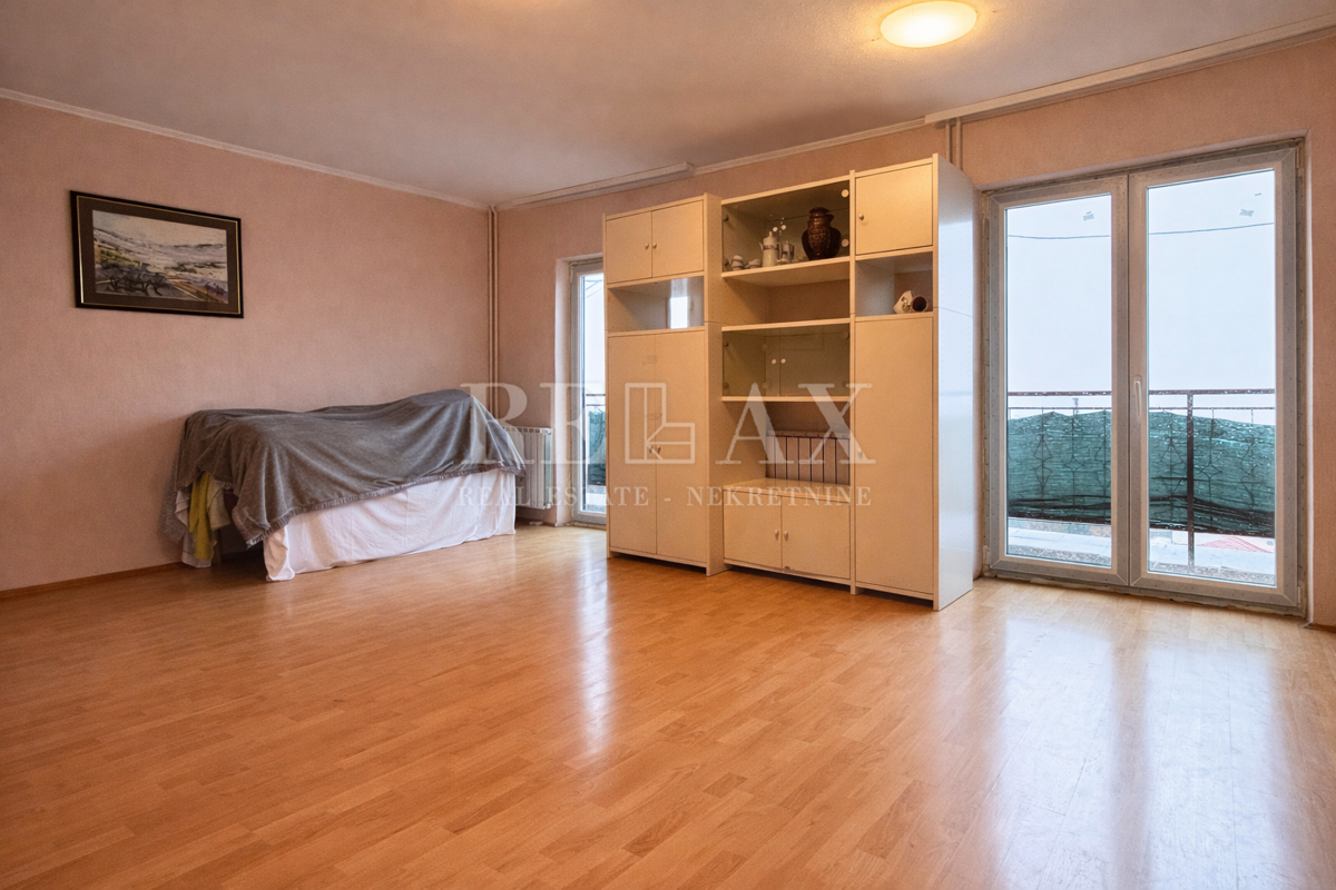 Apartment Zu verkaufen - PRIMORSKO-GORANSKA KASTAV