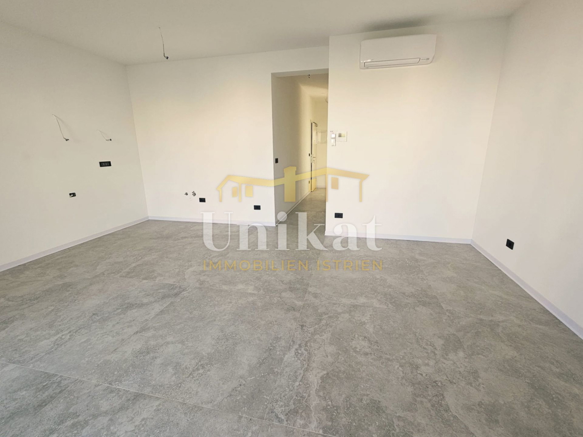 Appartamento In vendita - ISTARSKA POREČ