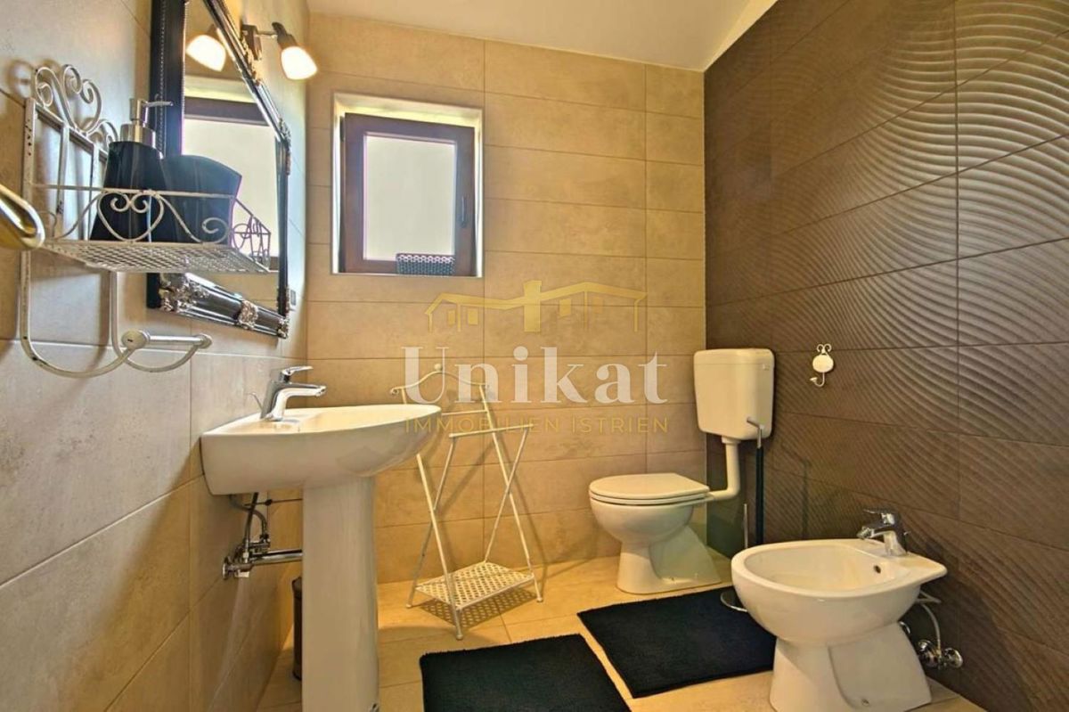 Casa In vendita - ISTARSKA POREČ