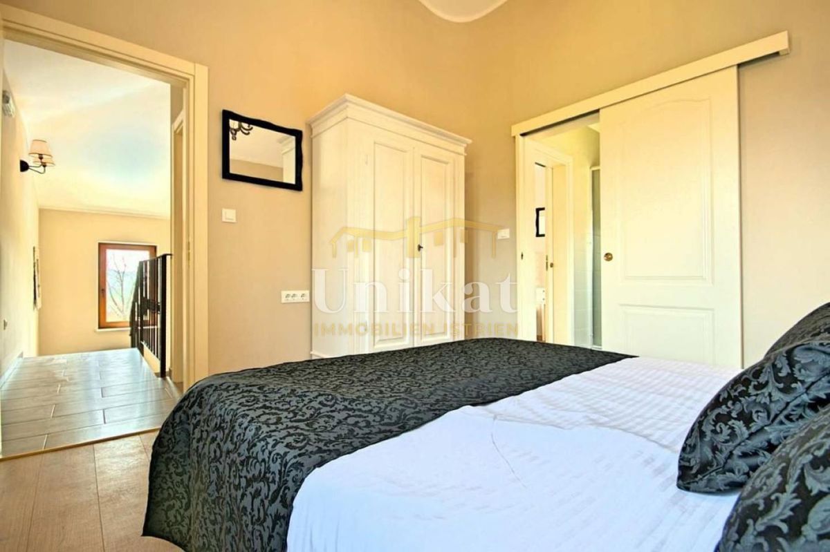 Casa In vendita - ISTARSKA POREČ